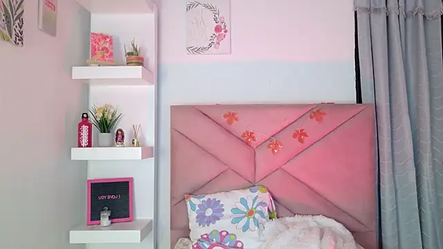 eva sin18 online show from 10/09/25, 11:14