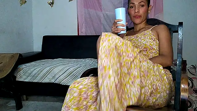 Milu curly online show from 10/19/25, 05:41