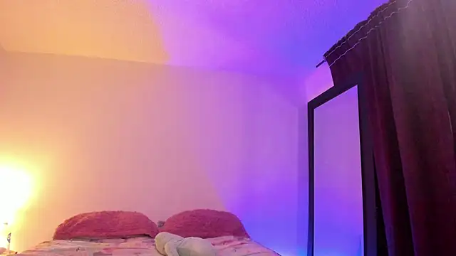 Alessamoth online show from 11/26/25, 11:28