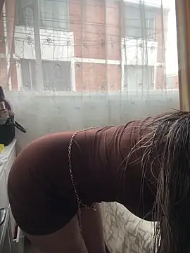 VictoriaGerard Pink online show from 02/02/26, 09:57