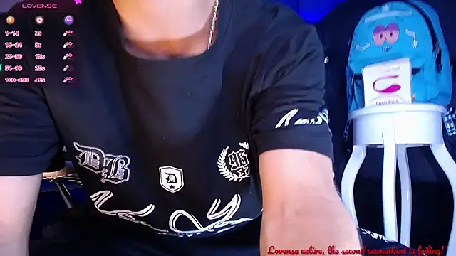 dareck 18 online show from 09/30/25, 12:04