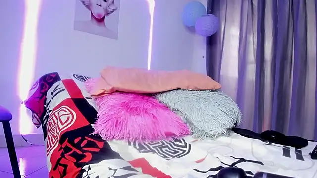 sweet cinamon online show from 03/09/26, 05:50