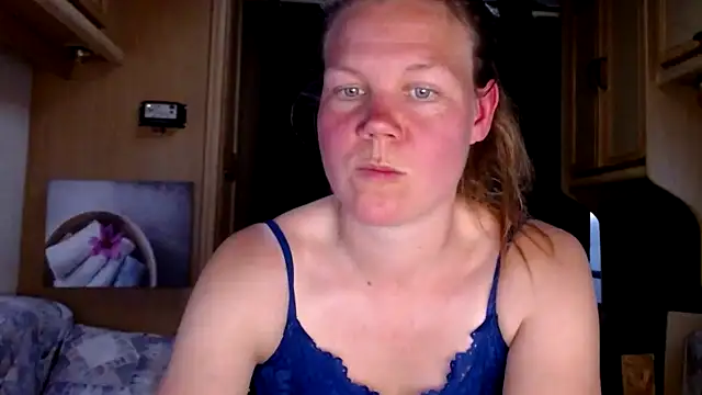 CallMeMaria online show from 01/02/25, 11:52