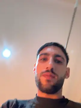 Snapshot of Vergon21cmdotado chatting on 04/13/26, 10:04 Vergon21cmdotado online show from 04/13/26, 10:04