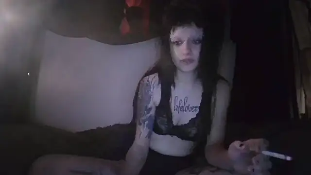 SmokeyBat13 online show from 04/20/26, 12:24