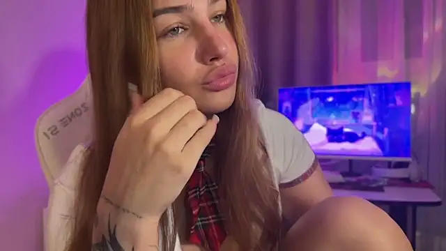 Anna Six online show from 12/03/25, 01:57