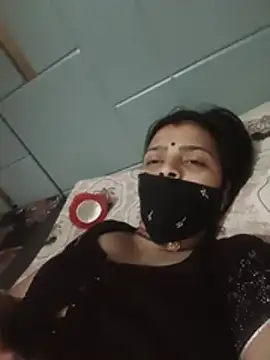 Snapshot of Daya_Chheda chatting on 07/20/26, 04:31 Daya Chheda online show from 07/20/26, 04:31