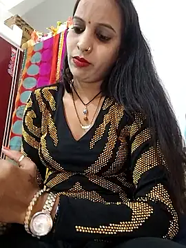 Hotty-Nidhi online show from 11/21/25, 07:51