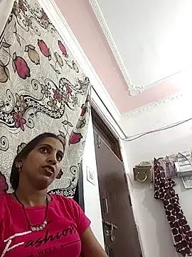 Snapshot of Hotty-Nidhi chatting on 03/28/26, 05:01 Hotty-Nidhi online show from 03/28/26, 05:01