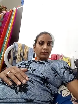 Snapshot of Hotty-Nidhi chatting on 03/30/26, 03:35 Hotty-Nidhi online show from 03/30/26, 03:35