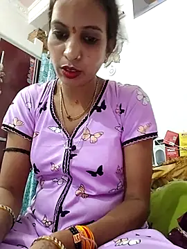 Snapshot of Hotty-Nidhi chatting on 05/16/26, 11:31 Hotty-Nidhi online show from 05/16/26, 11:31
