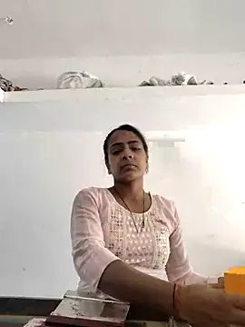 indiancute43 online show from 06/01/26, 05:31