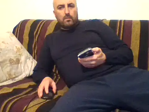 maxxxio12 online show from 03/14/25, 01:35