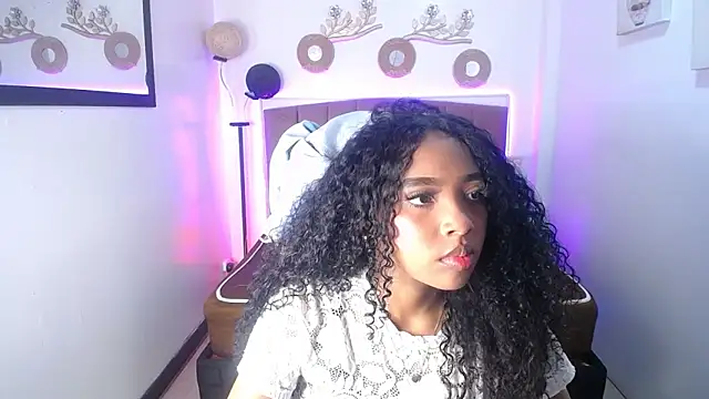 charlotte walker1 online show from 03/10/25, 02:06