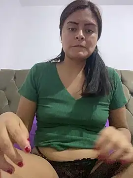 Snapshot of antonella774 chatting on 05/18/26, 10:59 antonella774 online show from 05/18/26, 10:59