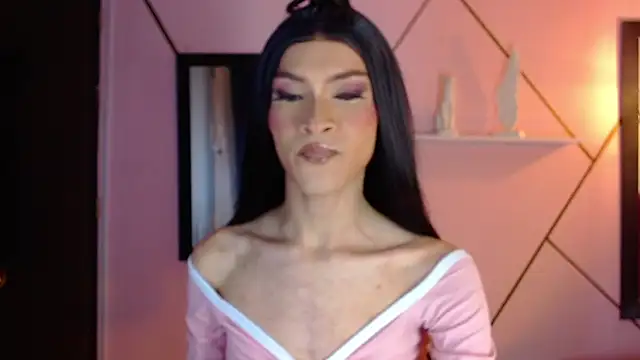 agatha rodriguez online show from 10/10/25, 01:54