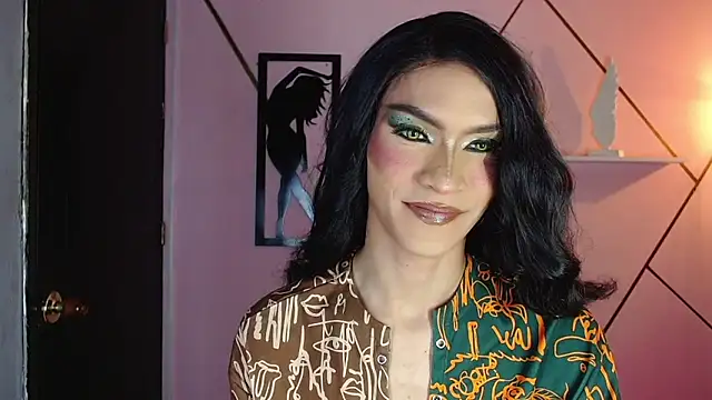 agatha rodriguez online show from 10/18/25, 01:56