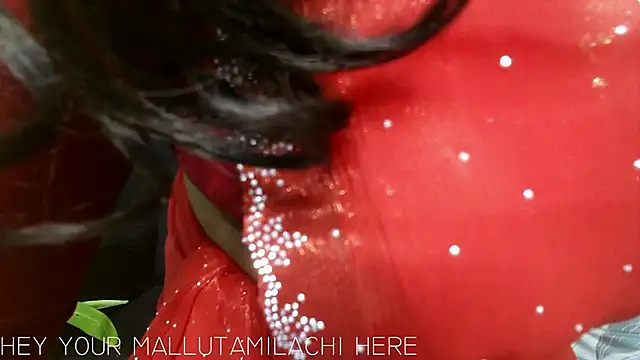 mallutamizhachi online show from 10/19/25, 04:40