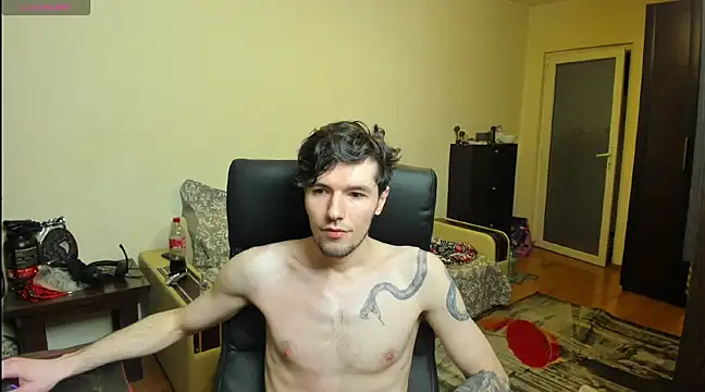 Snapshot of JustinPorno chatting on 03/16/25, 01:17 JustinPorno online show from 03/16/25, 01:17