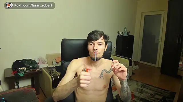 Snapshot of JustinPorno chatting on 10/19/25, 12:17 JustinPorno online show from 10/19/25, 12:17