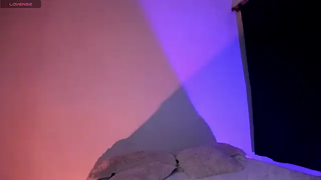 adara evanss online show from 04/10/26, 12:49