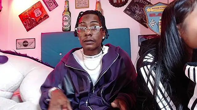 lili roussi online show from 12/04/25, 01:26