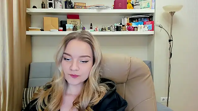 Kara Smith  online show from 01/15/25, 11:19