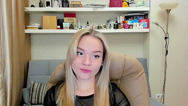 Kara Smith  online show from 02/22/25, 12:27