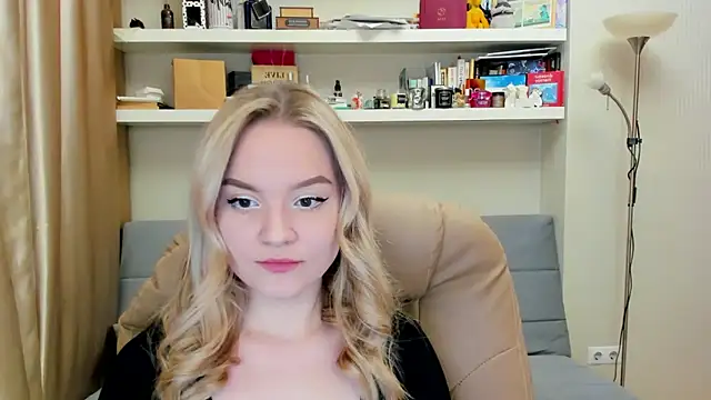 Kara Smith  online show from 03/07/25, 09:38