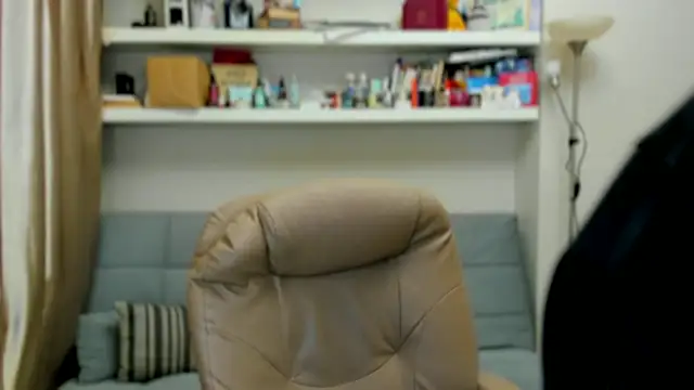 Kara Smith  online show from 11/13/25, 12:20