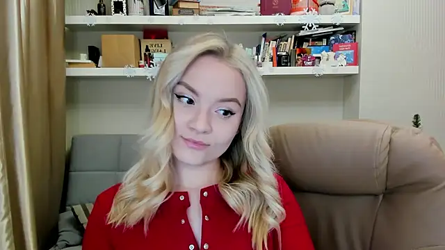 Kara Smith  online show from 12/14/25, 10:47