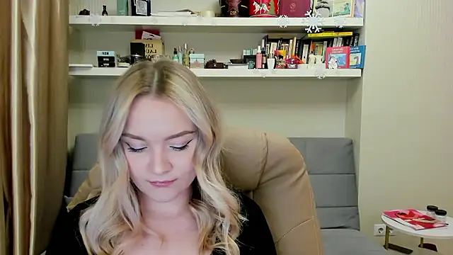 Kara Smith  online show from 01/11/26, 10:04