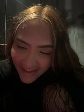 iamsara 21 online show from 05/26/26, 05:03
