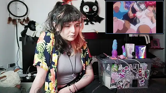 Devil And Princess online show from 12/17/25, 02:17