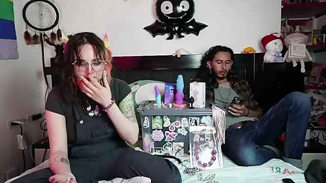 Devil And Princess online show from 01/19/26, 01:31