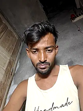 India HOT23 online show from 11/04/25, 07:46