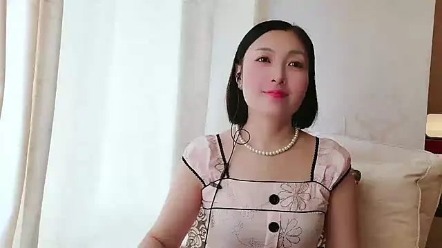 Rachel-6600 online show from 10/04/25, 01:47