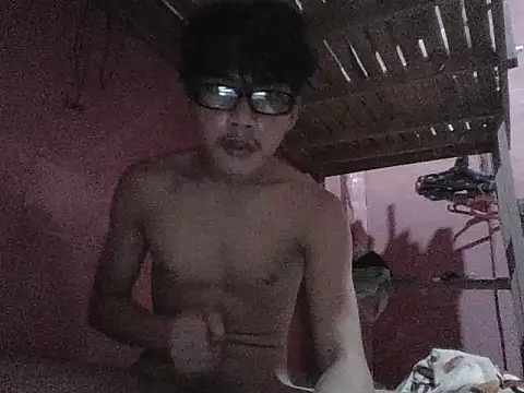 Snapshot of Johnnixes19 chatting on 11/04/25, 03:16 Johnnixes19 online show from 11/04/25, 03:16