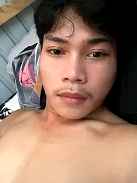 Snapshot of Johnnixes19 chatting on 01/06/26, 06:06 Johnnixes19 online show from 01/06/26, 06:06