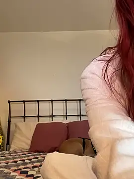 SusieandLacey online show from 11/05/25, 12:10