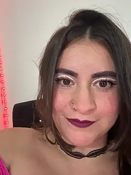 Snapshot of HADARA__ chatting on 03/10/25, 01:45 HADARA online show from 03/10/25, 01:45