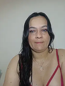 Snapshot of megan_milf79 chatting on 07/11/26, 03:26 megan milf79 online show from 07/11/26, 03:26