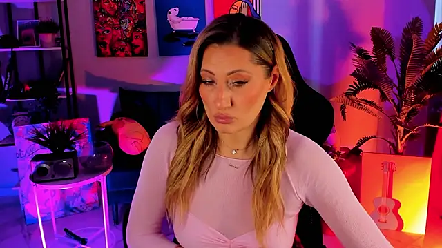 SarahAlluring online show from 02/06/26, 11:46