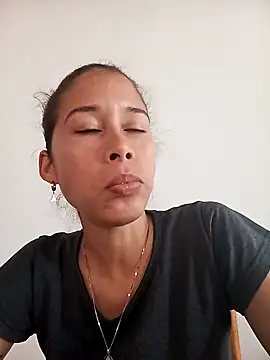 Sexi girl29 online show from 11/07/25, 06:19