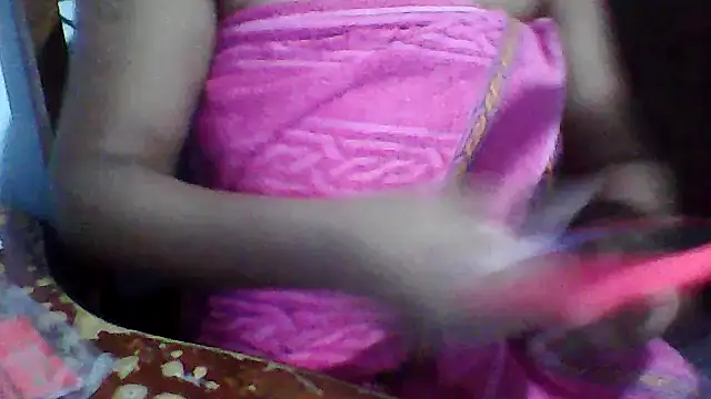 Snapshot of Sydneyputinha chatting on 09/27/25, 02:05 Sydneyputinha online show from 09/27/25, 02:05