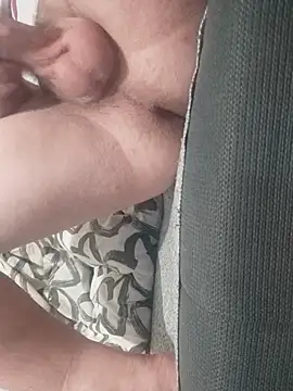 gui67675 online show from 10/23/25, 06:50