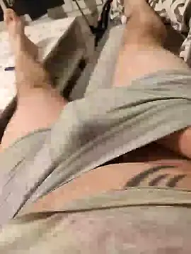 gui67675 online show from 12/18/25, 04:29