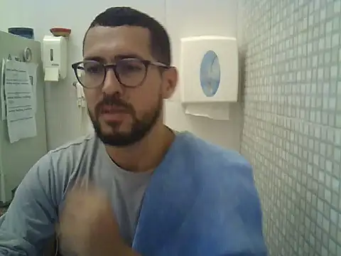 pdasgyn online show from 12/04/25, 02:26