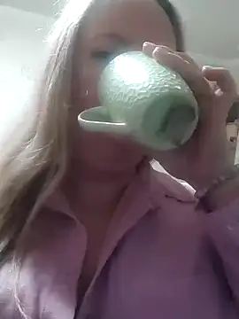 Irina3718 online show from 03/12/25, 04:46