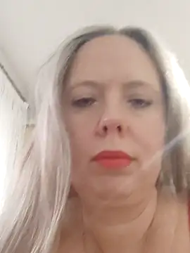 Irina3718 online show from 10/01/25, 01:17